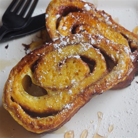 Cinnamon Swirl French Toast We Create Delicious Memories Oakmont Bakery