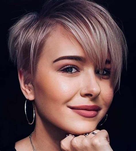 The Top 20 Beautiful Pixie Haircuts For 2021 Short Hair Models Free