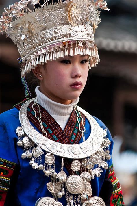 Photo By Ignacio Santonja Girl From Chengdu China In Traditional Dress ~ Epi Costumes