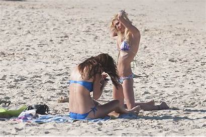 Friends Beach Bikini Tara Reid Candids April