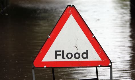 projections suggest greater flood risk for uk adeptus