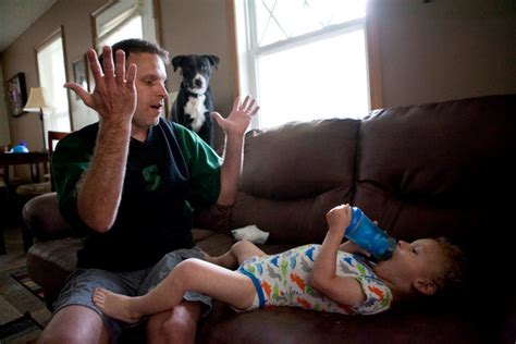 More Fathers Who Stay At Home By Choice The New York Times