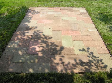 Several Outdoor Flooring Over Concrete Styles to Gain not Only