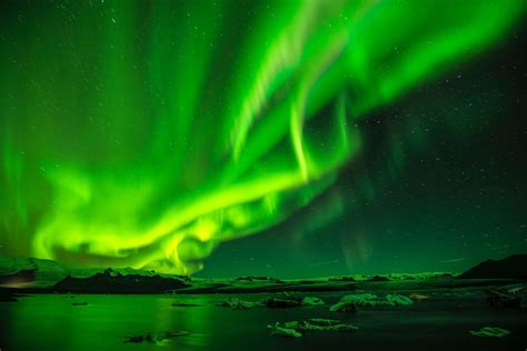 The Eight Best Places To See The Northern Lights Untamed Travelling