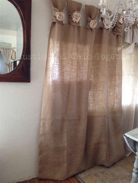 Consulta a nuestro departamento comercial el metraje necesario para diferentes tipos de cortinas: Burlap Curtains- Tea dyed rosettes- Wide Tabs | Burlap ...