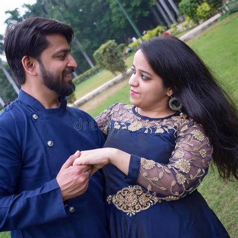 New Delhi India November 25 2019 A Couple Pose For Pre Wedding
