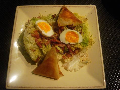 Salade avec brique de chevre aux pommes