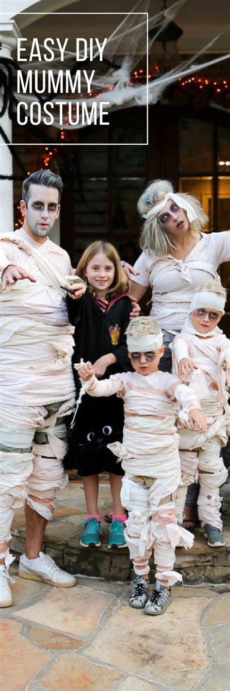 Scroll on to learn how to create your own witty hinge, tinder, grindr. Easy do it yourself costumes for family of 5 | Last minute diy costumes, Mummy costume, Do it ...