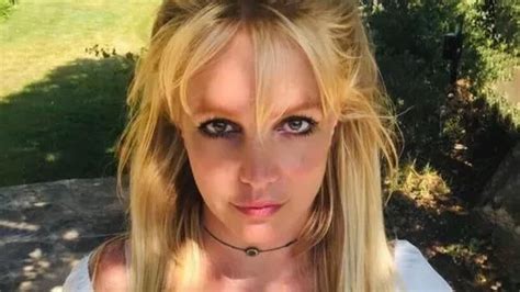Britney Spears Goes Topless As She Tells Fans Her Bottom Is The Real
