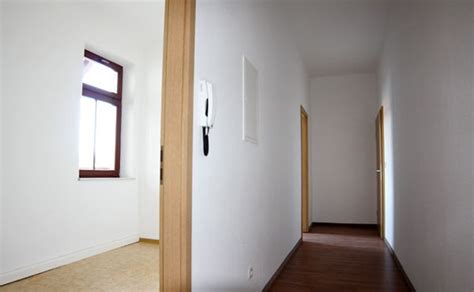 56.00 m 2 | 2 zi. 2-Raum-Wohnung mit Balkon in Löbau - 320,00 Euro + NK