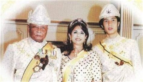 Tengku meriam, tengku puteri seri lela wangsa mohamad toufic ozeir. Royal Family of Pahang