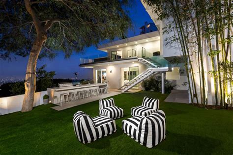 59 Hillside Villa Luxury Home Rental