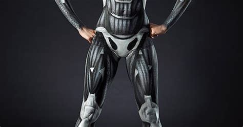 Ashley Roberts Bodypaint Nanosuit Crysis Cosplay Models Pinterest