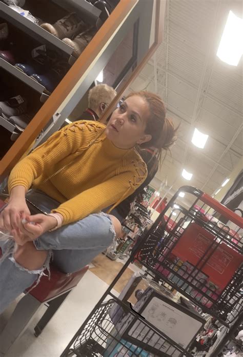 Thick Redhead Latina Milf Tight Jeans Forum