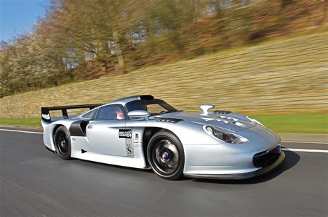 The Only Street Legal 1997 Porsche 911 Gt1 Evo Heads To Auction