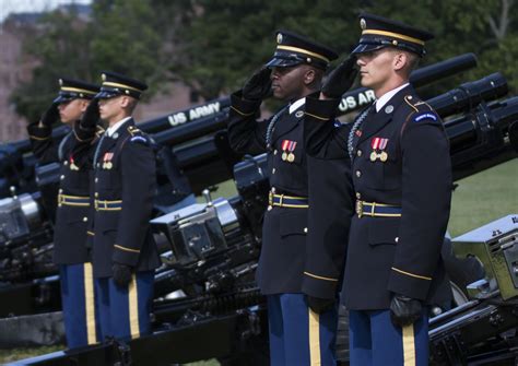 Largest Military Police Command Bids Farewell To Commanding General