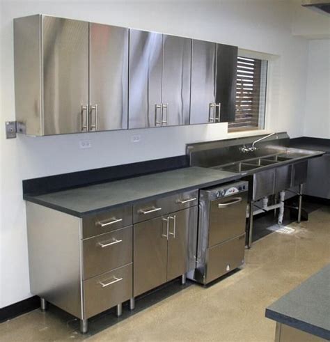 17 metal kitchen cabinets best styles to opt. professionalkitchens_2208_2172696 (578×599) | Steel ...
