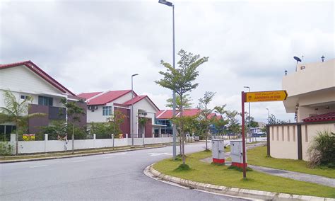 Taman perindustrian cemerlang is situated southeast of taman desa cemerlang. Taman Ehsan Jaya, Klang - Melati Ehsan