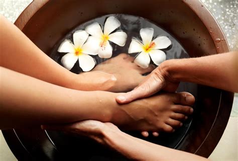 What Are The Different Types Of Pedicures With Pictures