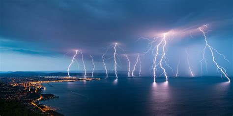 Lightning Lightning Facts And Information Lightning In Europe