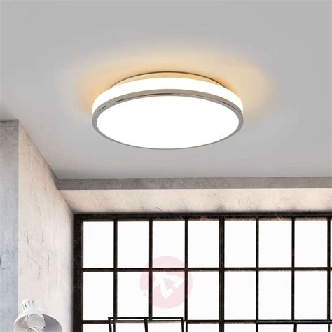 Le lampade a sospensione sono invece ideali in ambienti come il salotto. Acquista Lyss - lampada LED da soffitto per bagno cromata ...