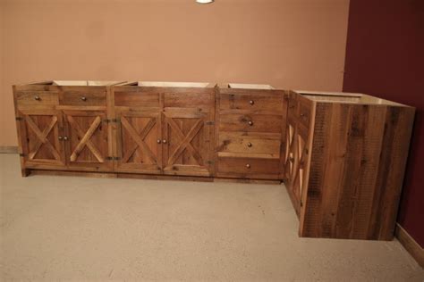 Suppliers and wholesalers may also look for reclaimed wood kitchen cabinets to customize your orders according to their specifications. Reclaimed Barnwood Kitchen Cabinets — Barn Wood Furniture ...