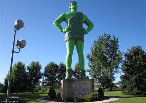 The Jolly Green Giant Statue That Draws 10000 Visitors A Year To Blue