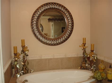 Check spelling or type a new query. Garden Tub | Bathtub decor, Garden tub decorating, Master ...