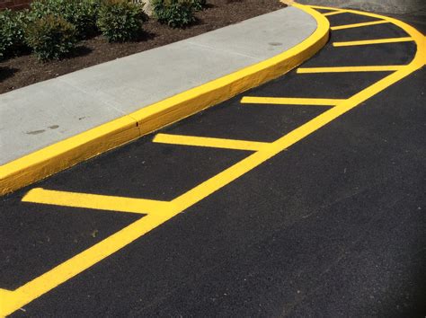 Sealcoating And Parking Lot Striping In Knoxville Tn