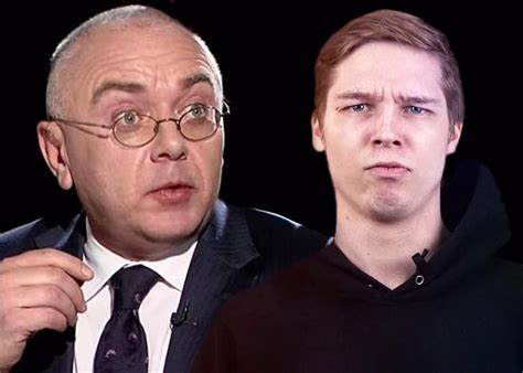 Facebook gives people the power to share and makes the. Журналист обвинил Павла Лобкова в домогательствах