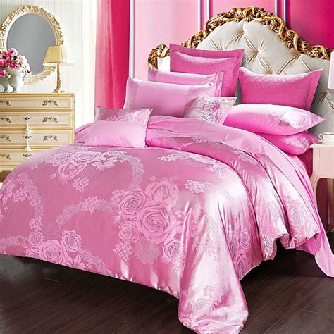 Pink Flower Jacquard Smooth Satin 4 Piece Bedding Sets