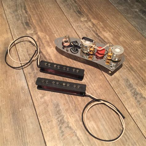 Fralin jazz bass pickups are fat, loud, punchy, and clear. Fender Jazz Bass Stack Knob 62 wiring Harness & Pickups. | Reverb