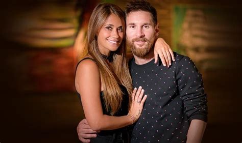 Messi became a star in his new country and in 2012 set a record for most goals in a. Lionel Messi's Wife Antonella Roccuzzo Post Adorable ...