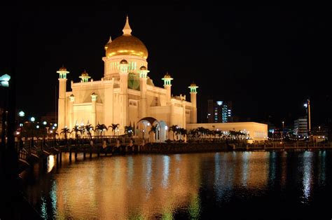 Brunei, officially the nation of brunei, the abode of peace, is a country located on the north coast of the island of borneo in southeast asia. LISTEN: Masjid - Brunei