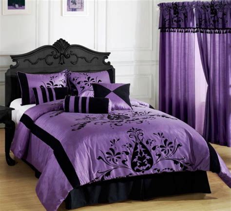 7 Timeless Gothic Bedroom Ideas Thatll Blow Your Mind