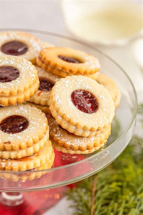 Classic Linzer Cookies Jam Recipe Easy Dessert Recipes