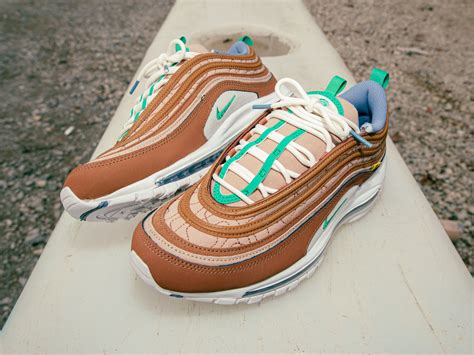 Giày Nike Air Max 97 Se Moving Company Dv2621 200 Authentic Shoes