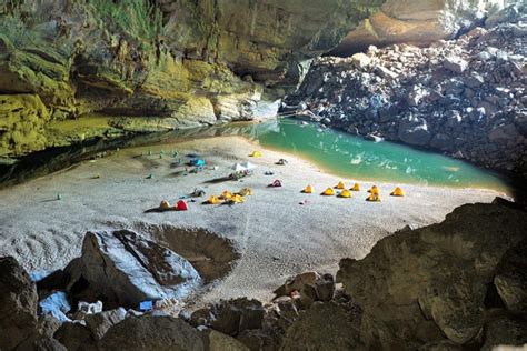 Son Doong Cave A Must Go Destination In 2019 Old Quarter