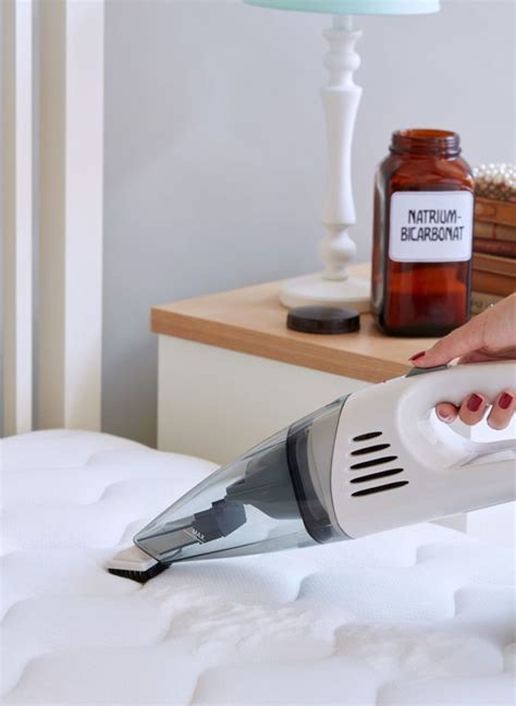 Wir unterbreiten ihnen das richtige angebot zur matratzenreinigung. Matratzenreinigung mit Natron - myHome | Staubsauger ...