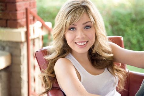 Download Blonde Smile Actress Celebrity Jennette Mccurdy Hd Wallpaper