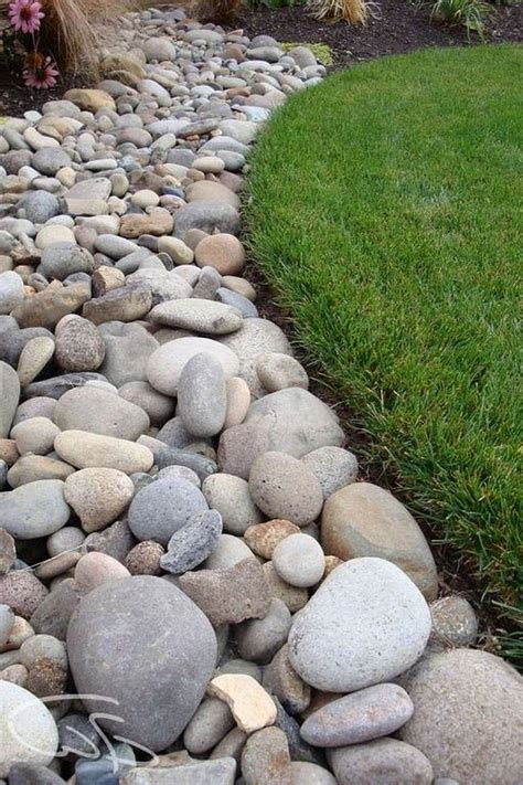 48 Outstanding River Rocks Design Ideas For Front Yard