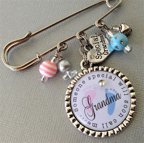 Grandma To Be Pin Mom To Be Pin Aunt To Be Personalized Pin Etsy