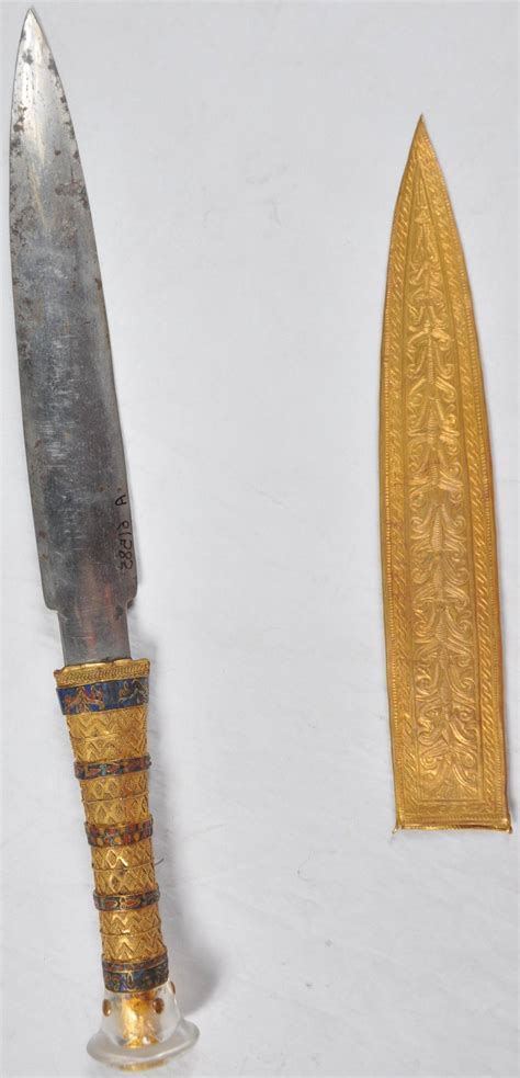Tutankhamuns Dagger Made From Meteoric Iron The History Blog
