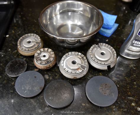 Beneath the caps, the burner head sits atop the gas tube. How to Efficiently Clean Gas Stove Tops, Burners, and Grates