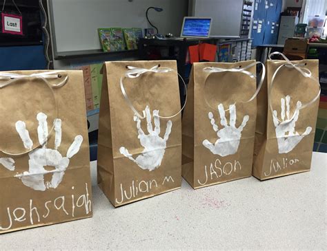 We did not find results for: Kindergarten Corps: Mother's Day Popsicle Stick Frame Gift