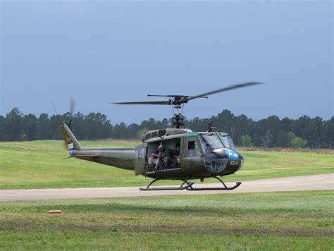 Вертолет ирокез Uh 1 41 фото красивые картинки и Hd фото