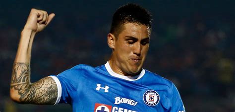 He is 28 years old and is a leo. Enzo Roco aparece como opción para reforzar al Sporting de ...