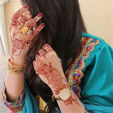 Stylish Girl Mehndi Hands Dp For Facebook Sari Info