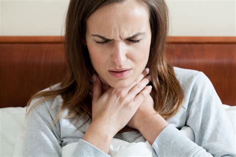 When To Worry About A Sore Throat Online4pharmacy