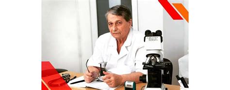 A kedves olvasók közül mindannyian ismerik bognár zsolt színművészt, musical szerzőt. Profesorul Benedek Istvan a murit din cauza COVID-19